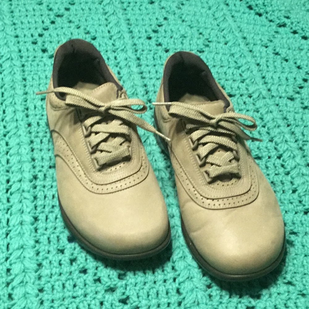 SAS Women’s Suede Shoes 9ww